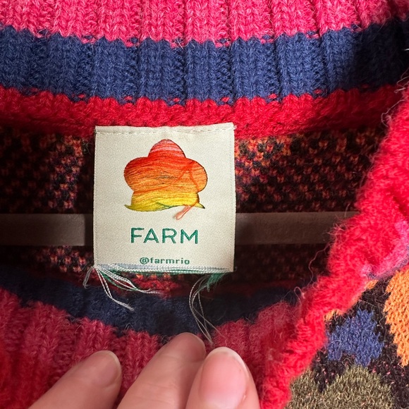 FARM Rio Multicolor Heart Sweater - Picture 11 of 11